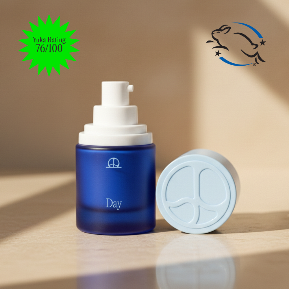 Skin at Peace DAY Serum – dual vitamin C (L-ascorbic acid, Magnesium Ascorbic Phosphate), ferulic acid, vitamin E, hyaluronic acid, ceramides, and squalane.