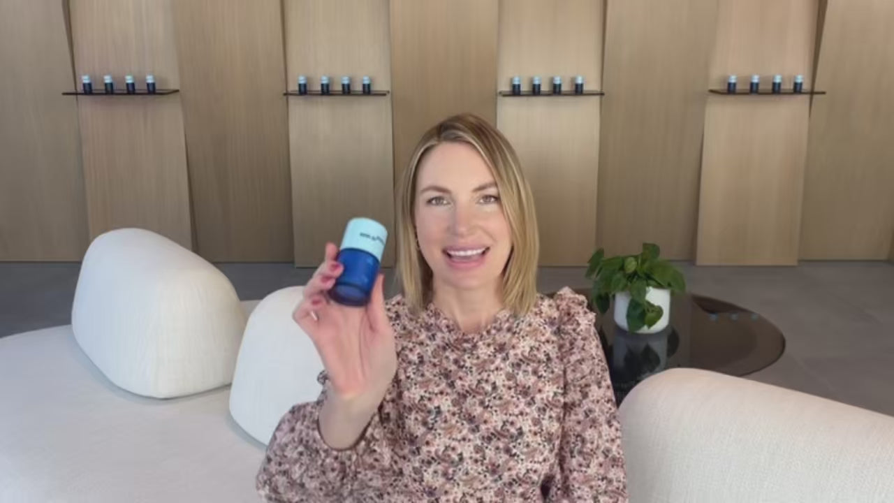 Non-toxic, barrier-supportive day moisturizer and vitamin C serum with an easy and quick skincare routine.