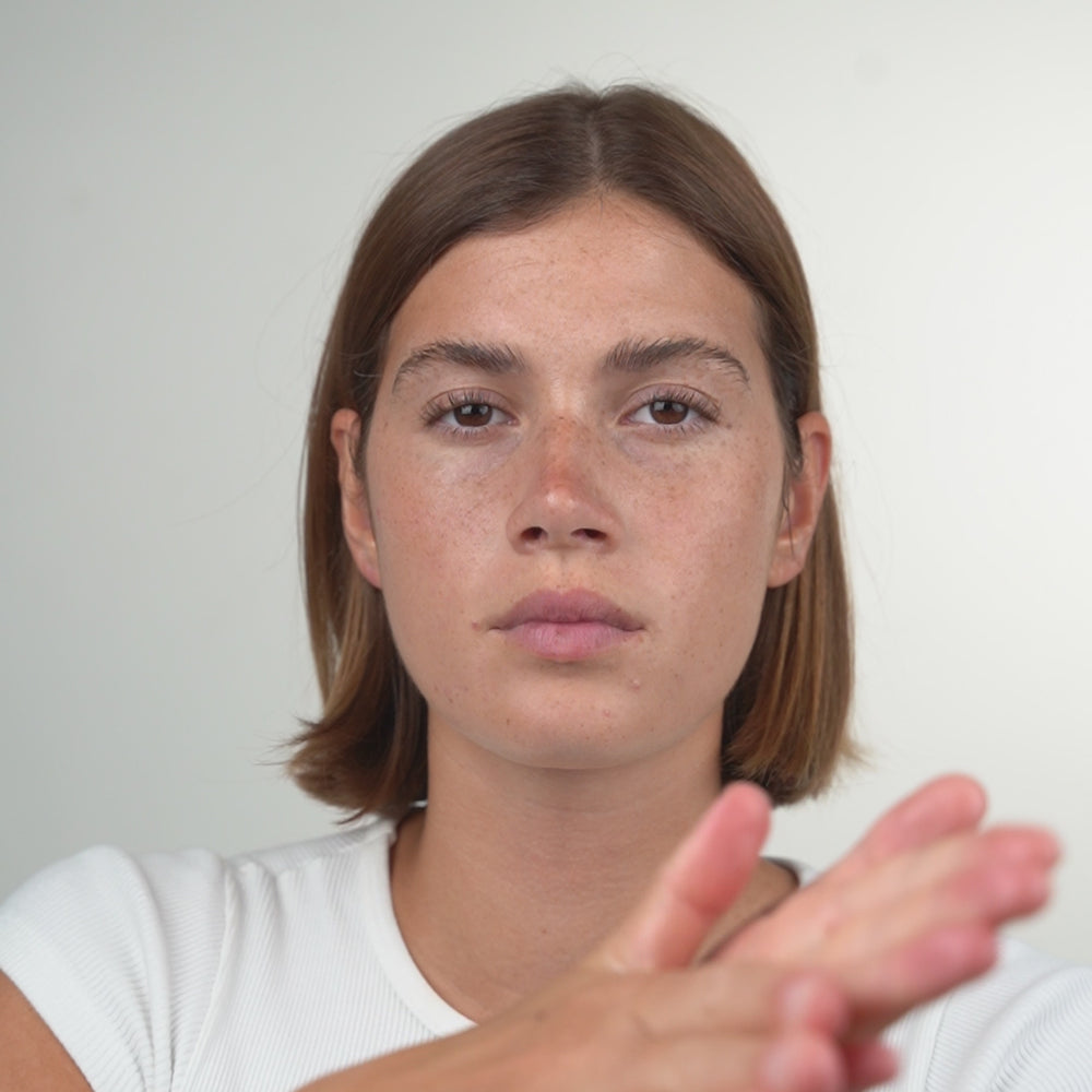 
                  
                    Load and play video in Gallery viewer, Pregnancy-safe retinol alternative that helps promote radiance and strengthen the skin
                  
                